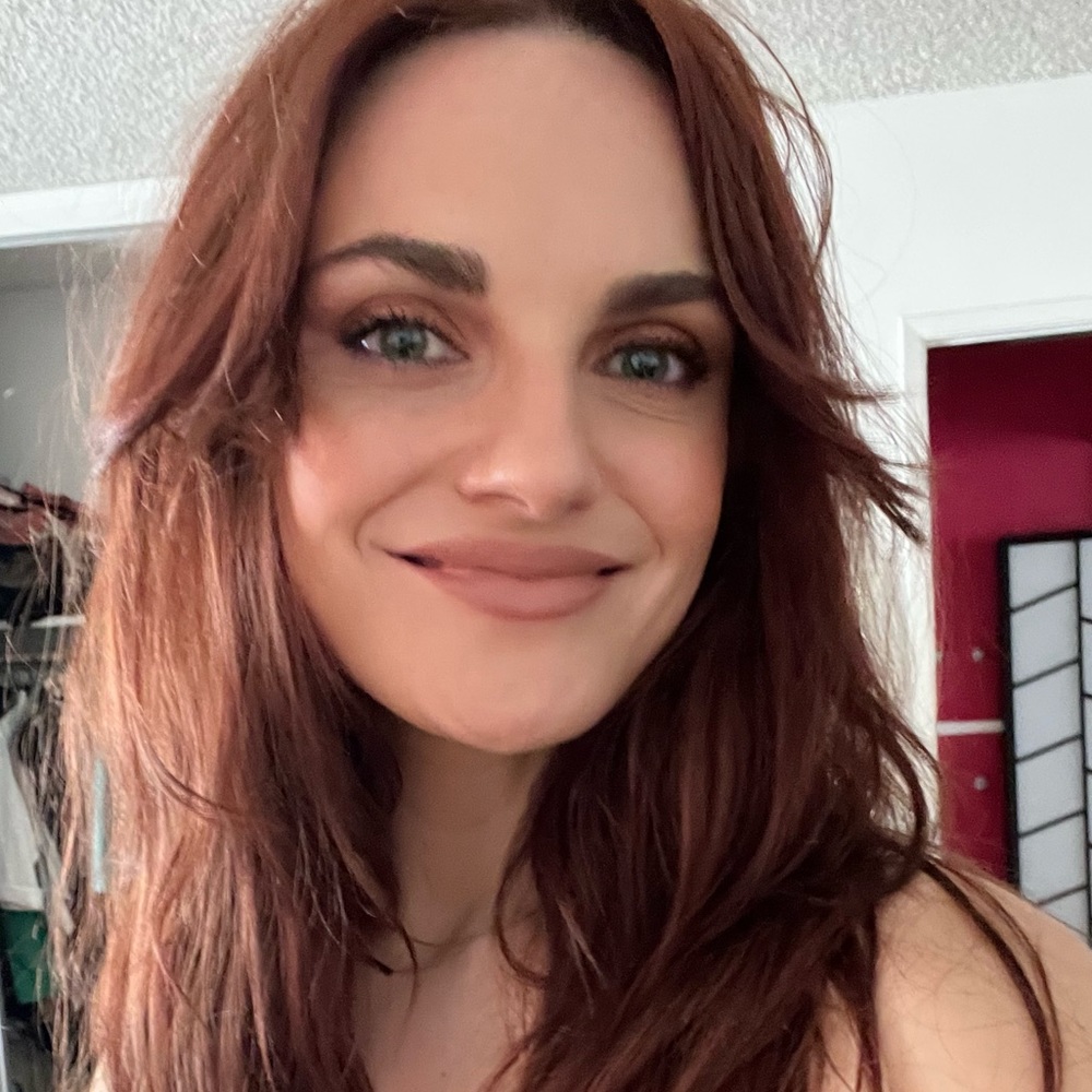 Meet your Posher, Jacqueline